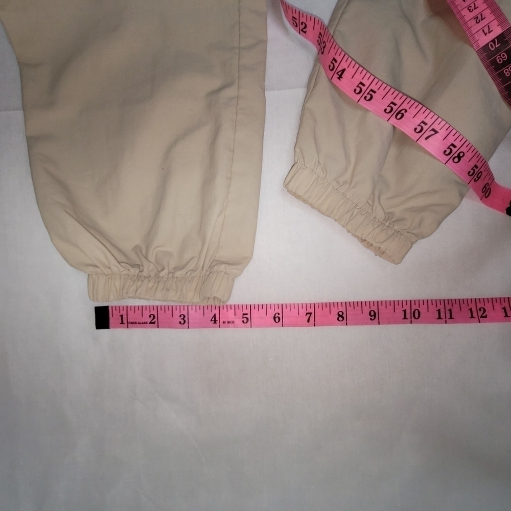 DSG Khaki Nylon Cargo Joggers Kids Size XS (6-7) - Picture 12 of 12